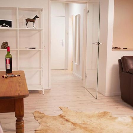 Appartement Im Zentrum Von Langenhagen Mit Netflix Und Tiefgarage Hannover Bagian luar foto