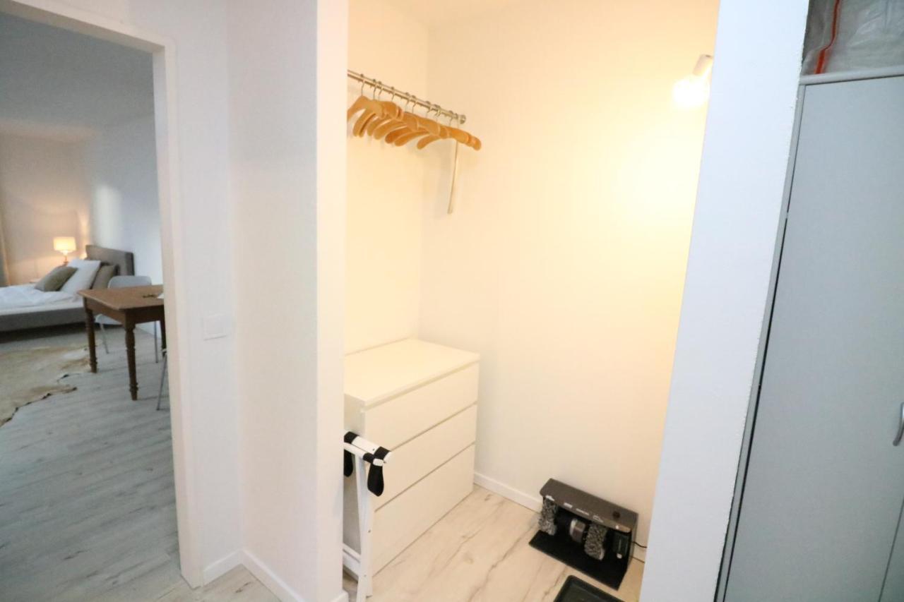 Appartement Im Zentrum Von Langenhagen Mit Netflix Und Tiefgarage Hannover Bagian luar foto