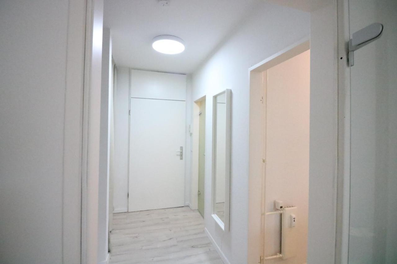 Appartement Im Zentrum Von Langenhagen Mit Netflix Und Tiefgarage Hannover Bagian luar foto