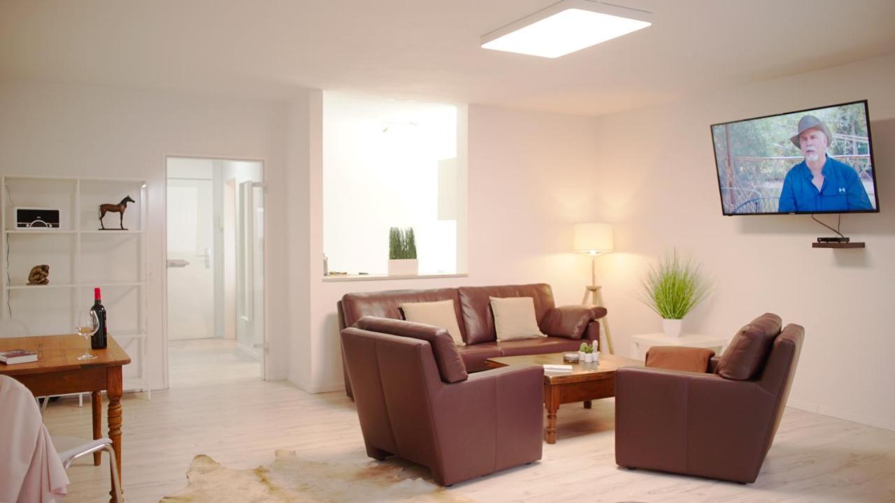 Appartement Im Zentrum Von Langenhagen Mit Netflix Und Tiefgarage Hannover Bagian luar foto