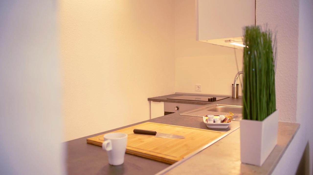 Appartement Im Zentrum Von Langenhagen Mit Netflix Und Tiefgarage Hannover Bagian luar foto